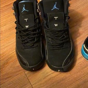 Air Jordan’s retro 12 size 4